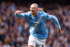 Haaland vượt Messi, Ronaldo, Mbappe