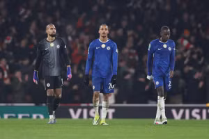 Chelsea bị chỉ trích dữ dội sau trận thua Arsenal