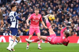 Hạ Tottenham, Ipswich Town đã có chiến thắng sau 22 năm tại Ngoại hạng Anh