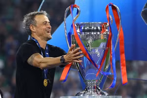 HLV PSG nhập viện phẫu thuật khẩn cấp 