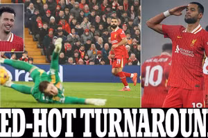 Salah liên tục tỏa sáng, Liverpool bỏ xa Chelsea, Arsenal