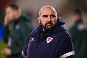 HLV châu Âu qua đời khi đang chỉ đạo thi đấu