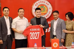 Quang Hải ở lại CLB Công an Hà Nội 