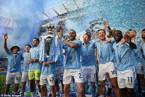Kyle Walker tái xuất Ngoại hạng Anh