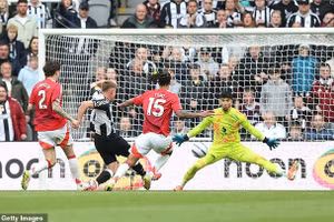 Thảm bại trước Newcastle, Man Utd lập 'thành tích' tệ chưa từng có