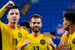 Malaysia ‘chơi lớn’, nhập tịch loạt sao châu Âu đấu tuyển Việt Nam