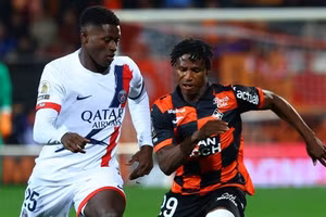 PSG tiếp tục sẩy chân ở Ligue 1 