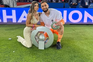 Nàng WAG cực xinh mới toanh của Ngoại hạng Anh 