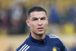 Ronaldo đầu tư vào công nghệ, đối thủ của ChatGPT
