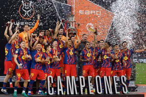 Kịch tính hạ Real Madrid, Barca đăng quang Siêu cúp Tây Ban Nha 