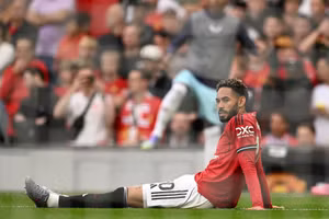 Chùm ảnh: Man Utd thắng ‘hú vía’ trên sân nhà ở Ngoại hạng Anh 