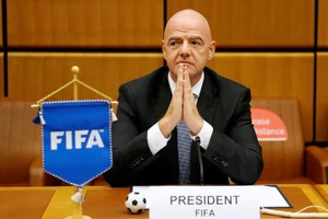 Chủ tịch FIFA đến Malaysia giữa lúc nhạy cảm về án phạt nhập tịch