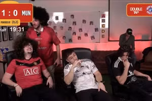 Cổ động viên Man Utd ‘chết lặng’ sau trận hòa West Ham