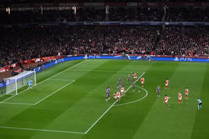 Chùm ảnh: Rice làm nên điều chưa từng thấy, Arsenal đè bẹp Real Madrid 