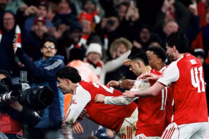 Siêu máy tính dự đoán Arsenal 'bội thu' danh hiệu