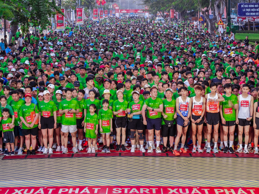 Xuất phát các cự ly.