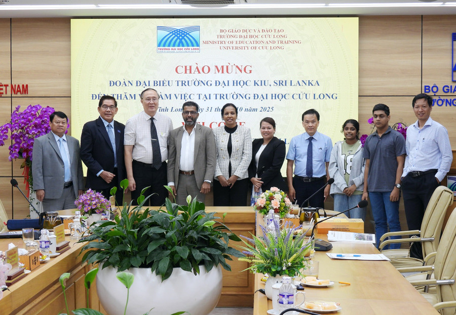 Trường ĐH Cửu Long làm việc với Trường ĐH KIU, Sri Lanka.