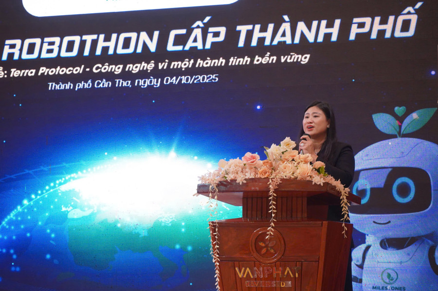 Bà Võ Thị Hiền, Chủ tịch HĐQT kiêm Tổng Giám đốc Hệ thống Giáo dục Quốc tế Milestones phát biểu tại lễ khai mạc. z7080441181276-50ae747bbe38b1ca096aa72c81381a9d.jpg