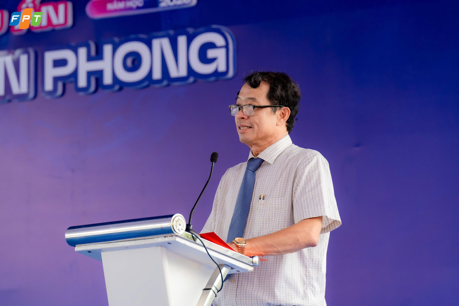 Ông Nguyễn Văn Khởi - Phó Chủ tịch UBND TP Cần Thơ phát biểu tại buổi lễ. fpt-soc-trang-3.jpg