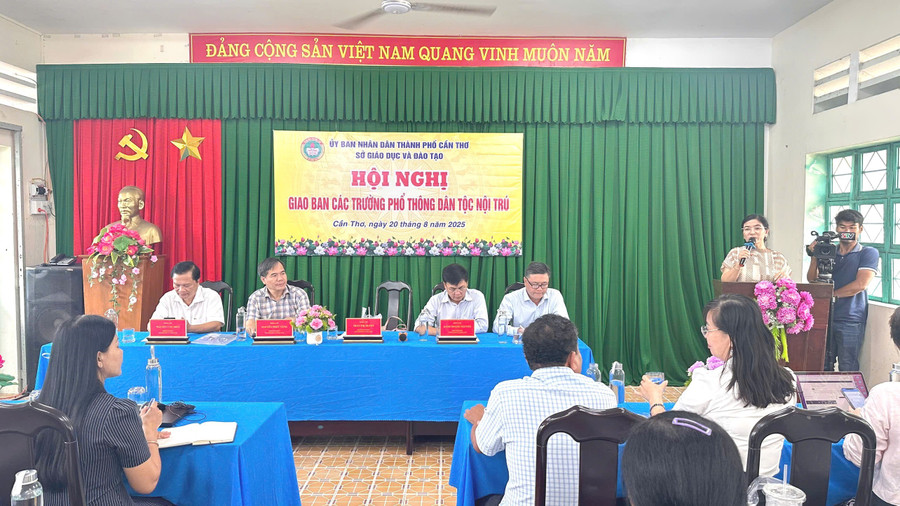 Quang cảnh Hội nghị.
