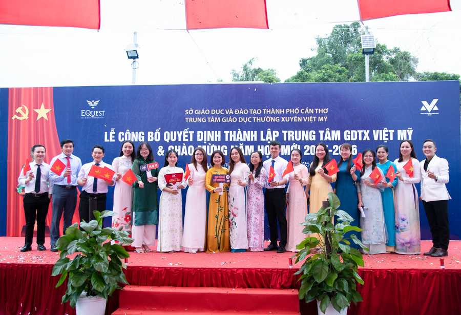 Hội đồng sư phạm Trung tâm Giáo dục thường xuyên Việt Mỹ năm 2025 - 2026. trung-tam-gdtx-viet-my-2.png