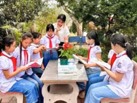 Học sinh Trường Tiểu học thị trấn Hạ Hòa (Phú Thọ).