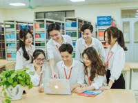 Trên 9,5 điểm mỗi môn mới đỗ Sư phạm Ngữ Văn Trường ĐHSP Hà Nội 2