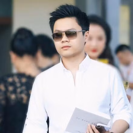 Thiếu gia Phan Thành bất ngờ thay ảnh đại diện có bóng mờ của Primmy Trương, hóa ra "phía sau sự trưởng thành" của người đàn ông chính là đây - Ảnh 1.