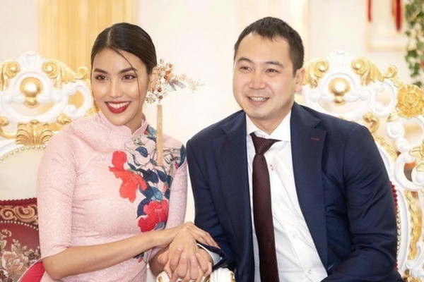 Những cô hoa hậu, á hậu lấy chồng đại gia được cưng như trứng mỏng