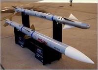 aim-9-sidewinder-heat-seeking-short-range-air-to-air-missile-raytheon-united-states-aviation-aerospace-defence-industry-001-7137.jpg