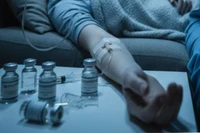 Một phụ nữ tử vong sau khi tự thuê điều dưỡng truyền Glutathion tại nhà. (Ảnh minh họa).