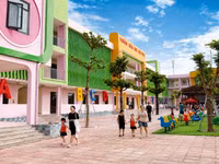Trường Mầm non Bích Đào (phường Hoa Lư) được đầu tư xây dựng khang trang. Ảnh: Minh Quang