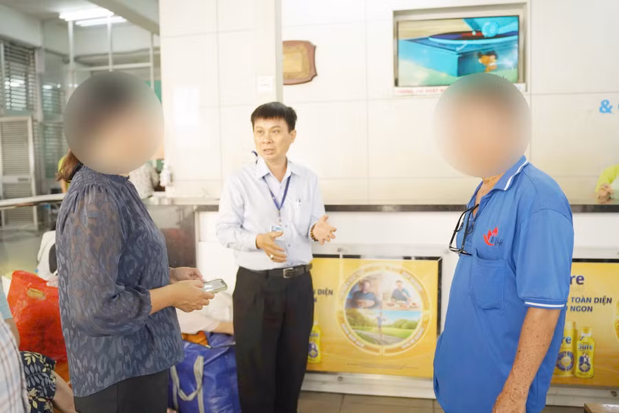 Chiêu trò ‘con cần mổ gấp’ tái diễn tại Bệnh viện Chợ Rẫy