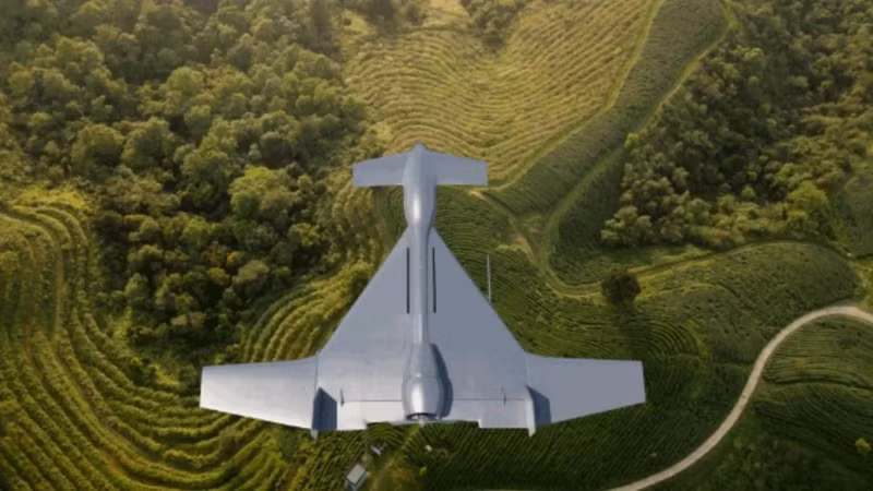 Harop: Drone lảng vảng của Israel, khung nặng 23 kg, tích hợp đầu nổ, chuyên phá hủy radar đối phương. Đã được xuất khẩu và dùng trong nhiều xung đột, khó bị phát hiện nhờ tín hiệu radar và hồng ngoại nhỏ. diem-danh-nhung-drone-bay-dan-dang-viet-lai-luat-choi-chien-tranh-9.jpg
