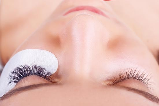 Cách giúp mi cong, bền đẹp đến không ngờ sau khi nối mi | Báo Giáo dục và  Thời đại Online