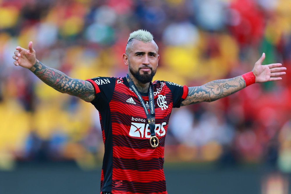 Arturo Vidal Trái Tim Của Những Trận Chiến - Hành Trình Từ Santiago Đến Thế Giới Bóng Đá