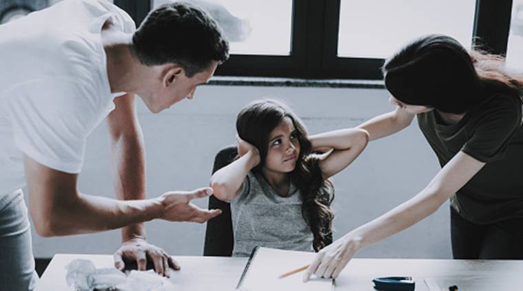 Cha mẹ nên theo dõi tiến độ học của con thế nào để phát hiện sớm dấu hiệu chậm tiến?