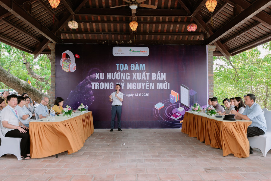 Tọa đàm “Xu hướng xuất bản trong kỷ nguyên mới” tại Hội sách Tuệ Đăng. Ảnh: BTC. hoi-sach-tue-dang-3.jpg
