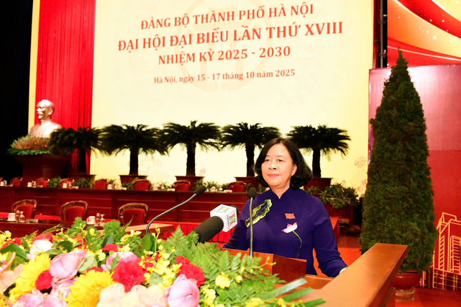 Bí thư Thành ủy Hà Nội Bùi Thị Minh Hoài phát biểu khai mạc phiên trù bị. 3de10269-b1d1-4330-a947-f8103316901d.jpg