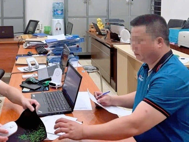 Ông S làm việc với cơ quan công an. picture2.jpg
