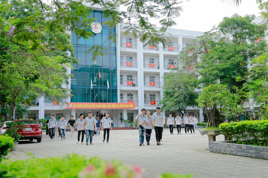 Một góc khuôn viên Trường Cao đẳng Công nghiệp Bắc Ninh.