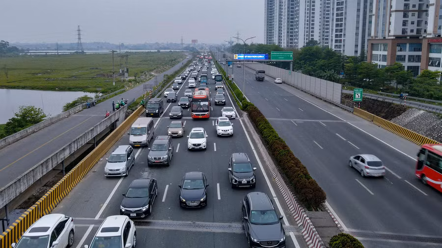 Một góc cao tốc Pháp Vân - Cầu Giẽ nhìn từ trên cao (ảnh minh họa), 