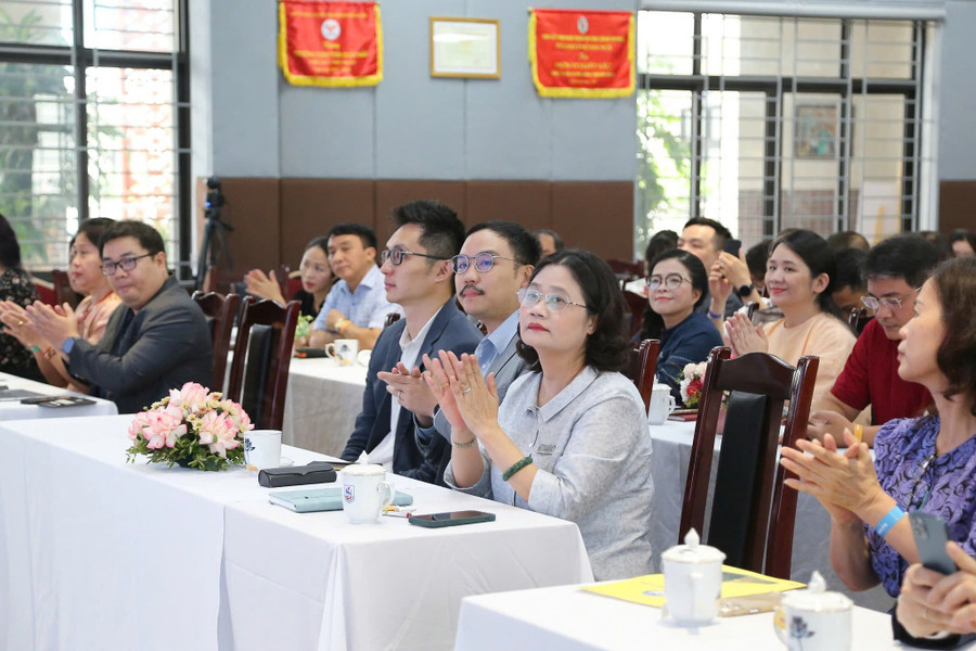 Đại biểu dự hội thảo. z6619810591357-a90bd998497baf286e2512a78d48b45a.jpg