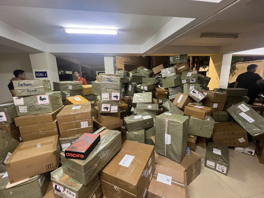 Có khoảng 127.000 sản phẩm thuốc lá điện tử với trị giá khoảng 40 tỷ đồng.
