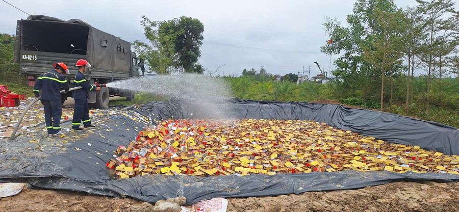 Toàn bộ số pháo hoa nổ được tiến hành tiêu hủy.