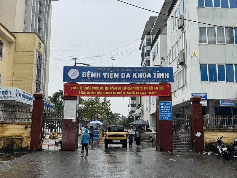 Cổng Bệnh viện Đa khoa Bắc Ninh 1 (Ảnh TL).