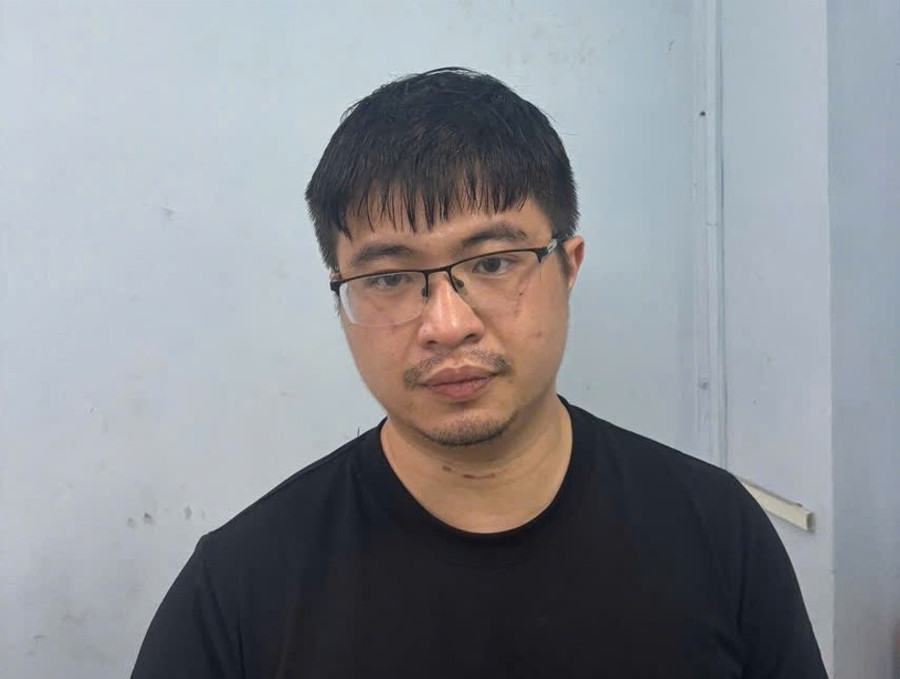 Bị can Phó Đức Nam (TikToker Mr Pips) tại cơ quan điều tra. Ảnh: CAHN