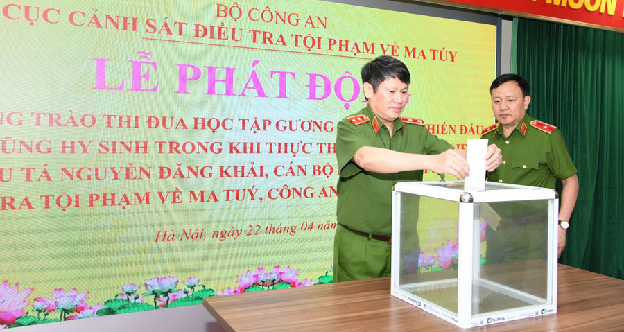 Lãnh đạo, cán bộ, chiến sỹ Cục C04 tham gia buổi lễ phát động.
