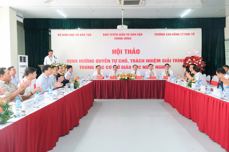 Quang cảnh hội thảo.