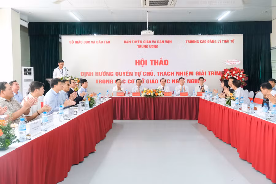 Quang cảnh hội thảo.